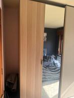 Kleerkast, Ophalen, Zo goed als nieuw