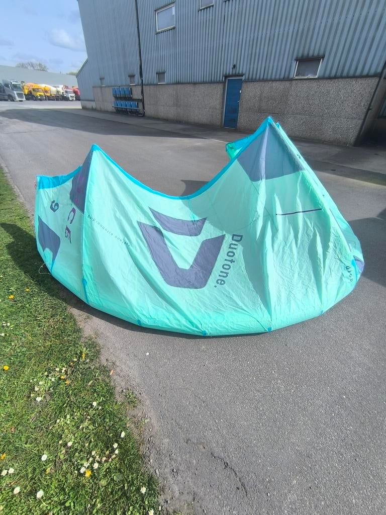 Duotone Dice 9m / 2023 - 390eu, Sports nautiques & Bateaux, Kitesurf, Enlèvement ou Envoi