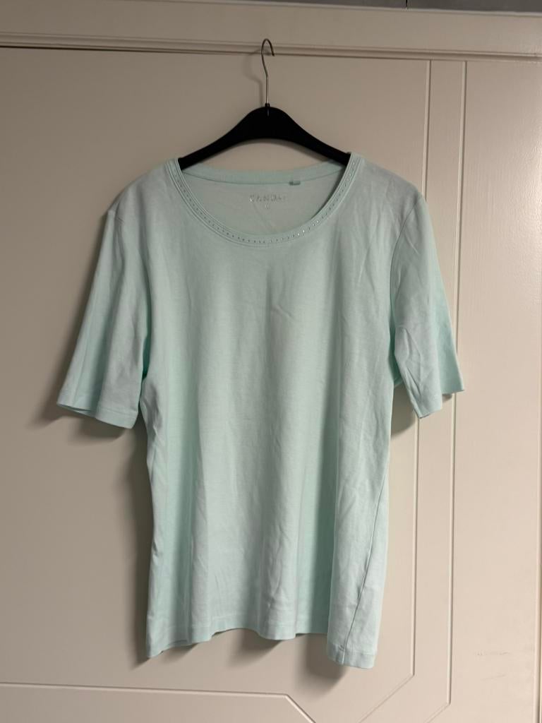 Nieuwstaat zomer shirt (large), Kleding | Dames, T-shirts, Ophalen, Maat 42/44 (L), Zo goed als nieuw, Korte mouw