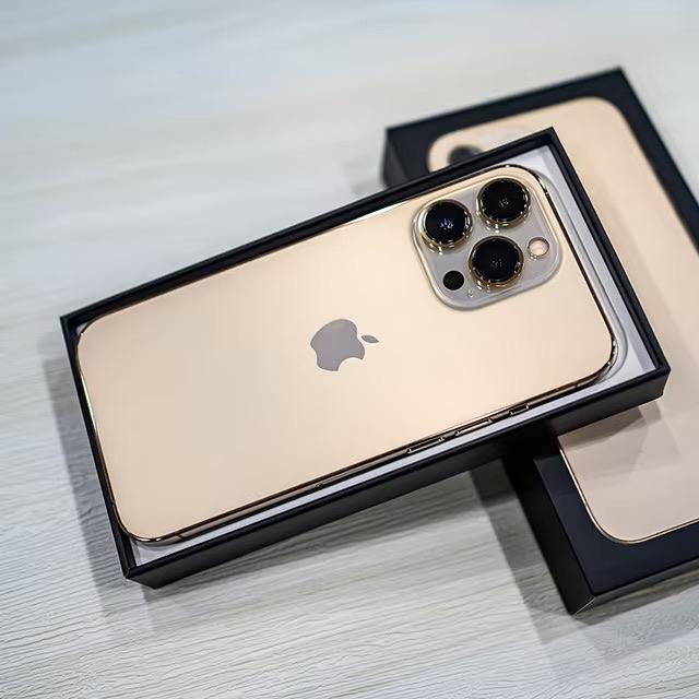 apple iphone 13 pro MAX 256 GB GOUD GOLD nieuwstaat, Télécoms, Téléphonie mobile | Accessoires & Pièces, Enlèvement, Comme neuf
