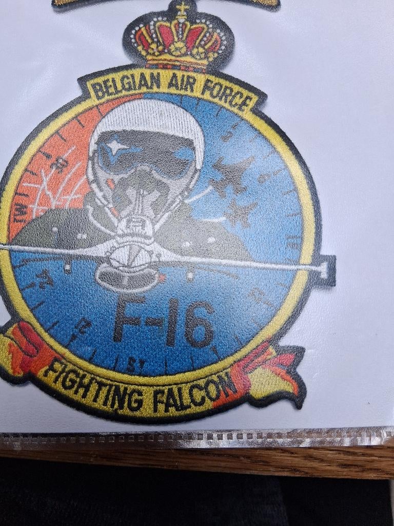 Belgian airforce 4, Verzamelen, Ophalen of Verzenden, Luchtmacht, Embleem of Badge