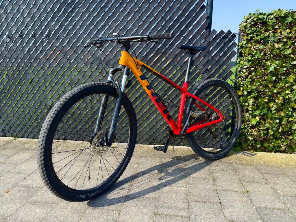 Trek Marlin 7 mountainbike, Fietsen en Brommers, Fietsen | Mountainbikes en ATB, Gebruikt, Heren, Trek, 49 tot 53 cm, Hardtail
