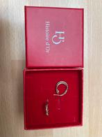 gouden oorbel, Handtassen en Accessoires, Oorbellen, Hangers, Ophalen of Verzenden, Zo goed als nieuw, Goud