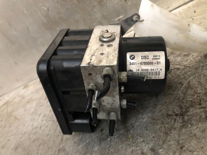 ABS Pomp van een BMW 1-Serie, Auto-onderdelen, Elektronica en Kabels, BMW, Gebruikt, 3 maanden garantie, Ophalen of Verzenden