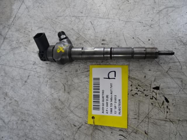 INJECTOR BRANDSTOF Audi Q3 (8UB / 8UG) (03L1302775), Gebruikt, Audi