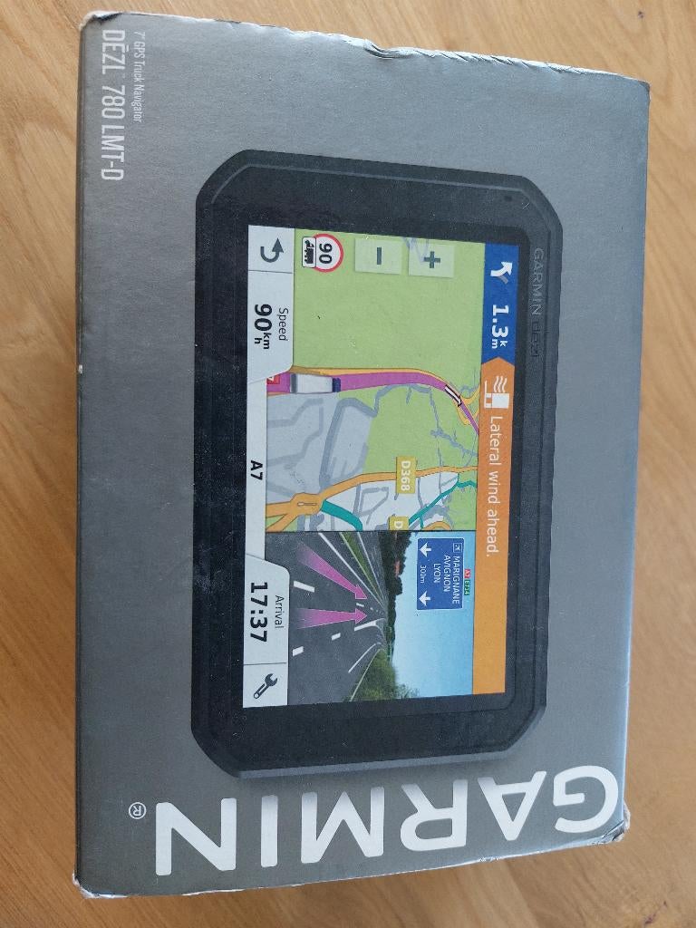 Garmin DEZL 780 LMT - D ( professionele GPS ), Ophalen, Zo goed als nieuw