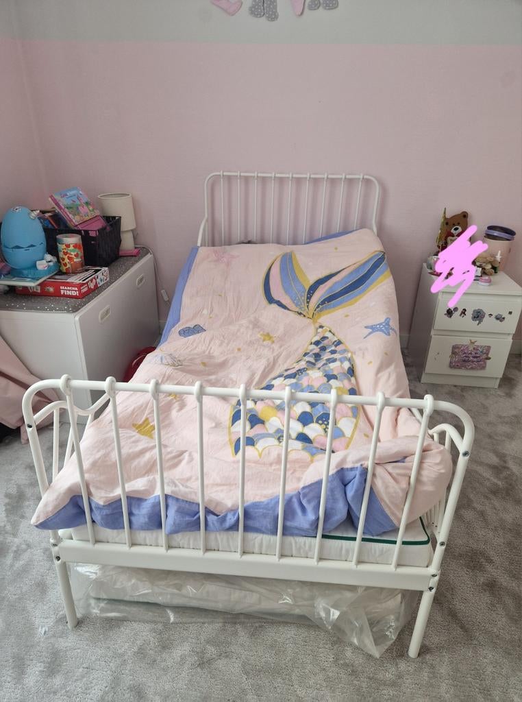 MINNEN Meegroeibed incl. Matras, Kinderen en Baby's, Kinderkamer | Bedden, Ophalen, Zo goed als nieuw, Matras