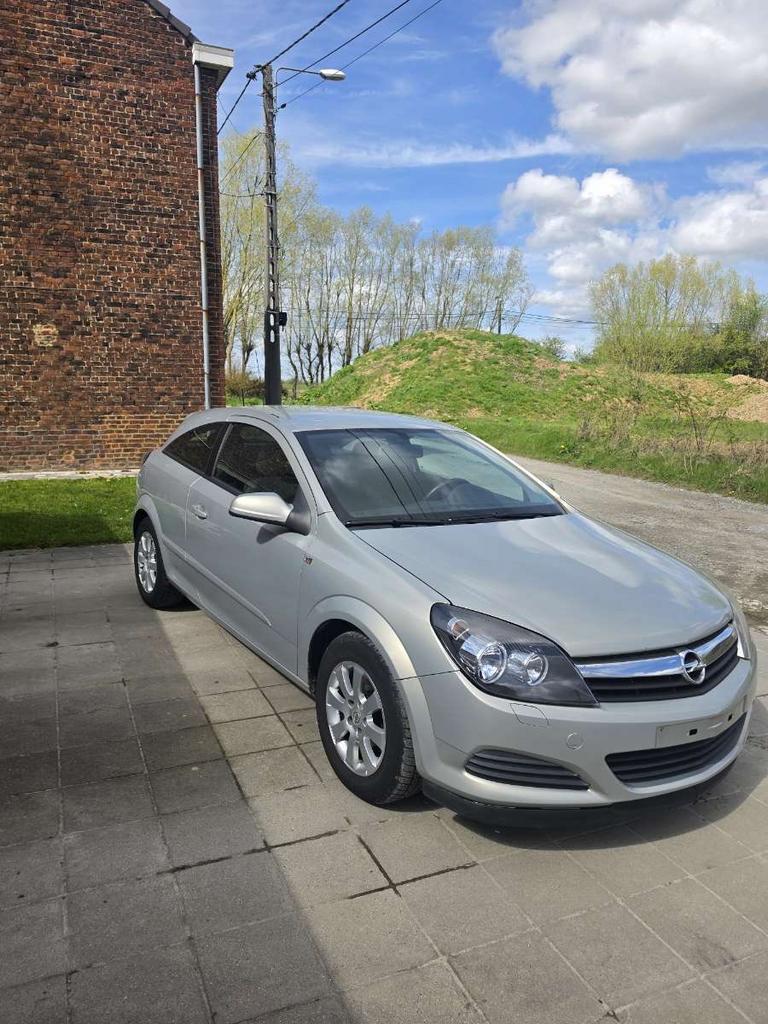 Opel astra h prete a immatriculer, Auto's, Bedrijf, Te koop, Boordcomputer, Handgeschakeld