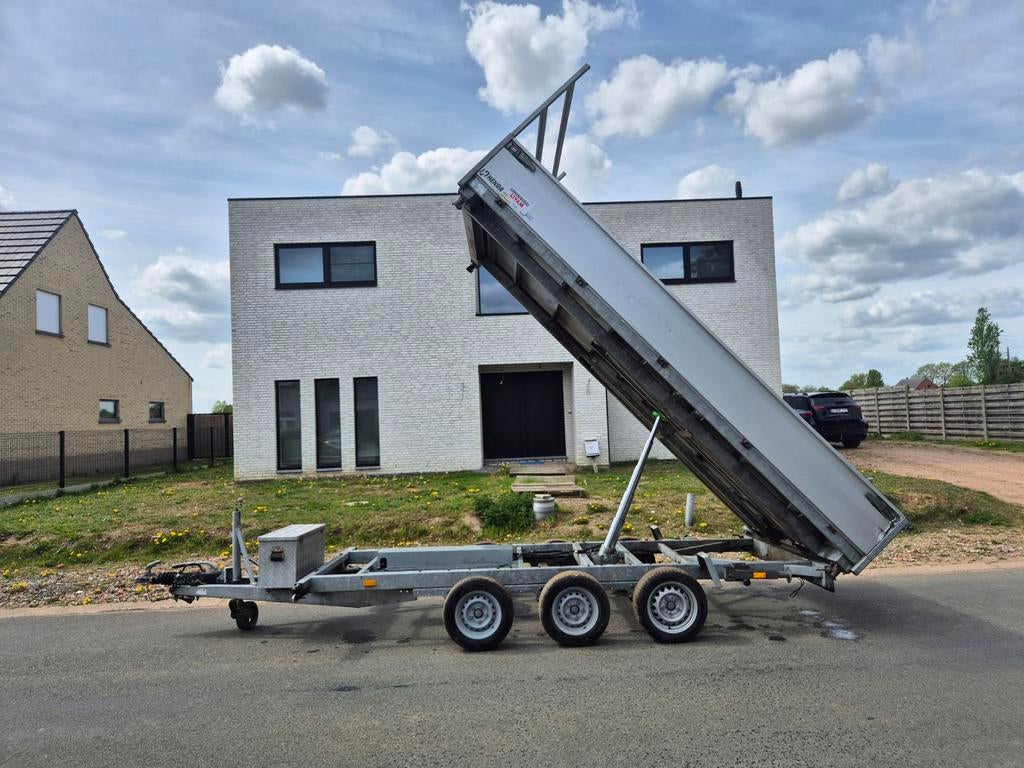 Benne basculante 3 voies Henra - 4 m sur 2 m - 3500 kg, Enlèvement