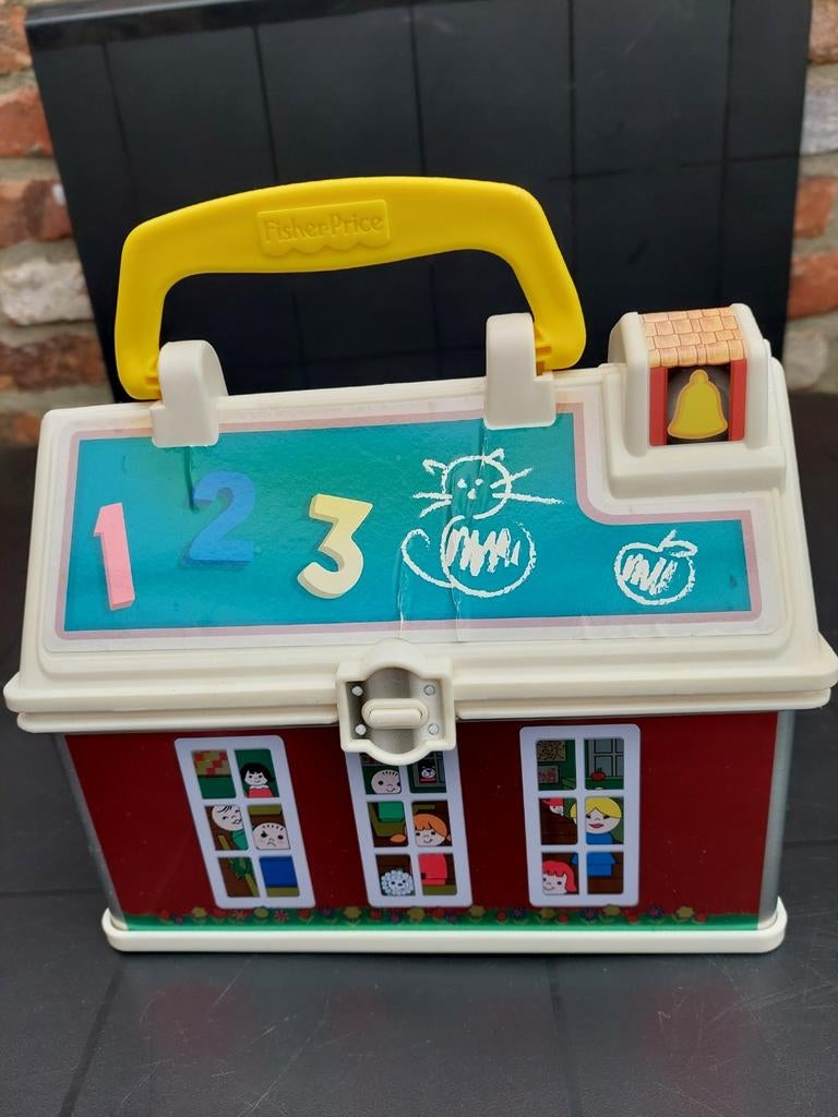 Fisher Price school, Ophalen