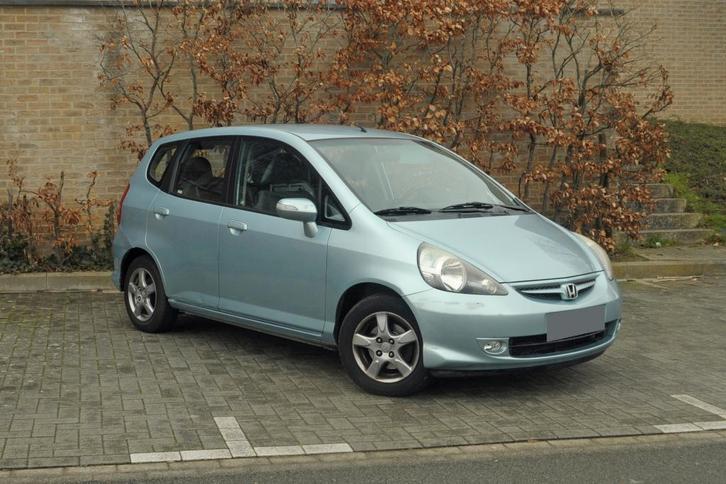 Honda Jazz essence i-DSI 5portes airco CtrlTH+carpass, Autos, Honda, Entreprise, Jazz, ABS, Airbags, Air conditionné, Verrouillage central