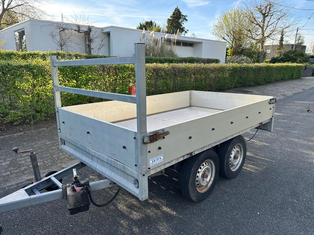 Plateau aanhangwagen kipper, Ophalen, Zo goed als nieuw