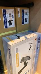 Deskmount voor monitoren. 3 stuks nieuw in doos, Computers en Software, Ophalen of Verzenden, Zo goed als nieuw