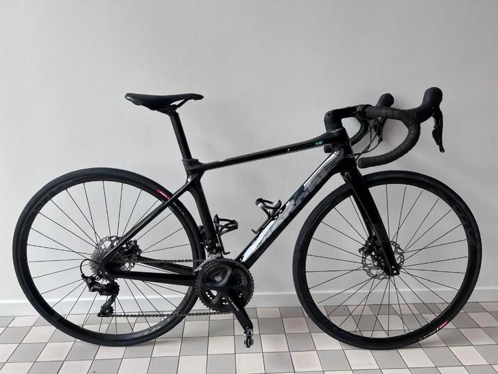 Dameskoersfiets Bianchi Infinito XE disc, Fietsen en Brommers, Fietsen | Dames | Sportfietsen en Toerfietsen, Zo goed als nieuw