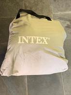 Intex 2-persoons luchtbed met motor, Ophalen, Ingebouwde pomp, Zo goed als nieuw, 2-persoons