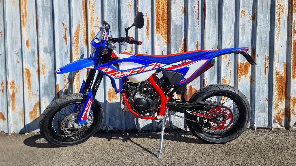 Beta -RR Motard 50 -Track Blue | Classe B | Meilleure offre, Vélos & Vélomoteurs, Cyclomoteurs | Cyclomoteurs de cross, Neuf, Autres marques