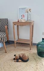 Table d'appoint vintage, Chêne