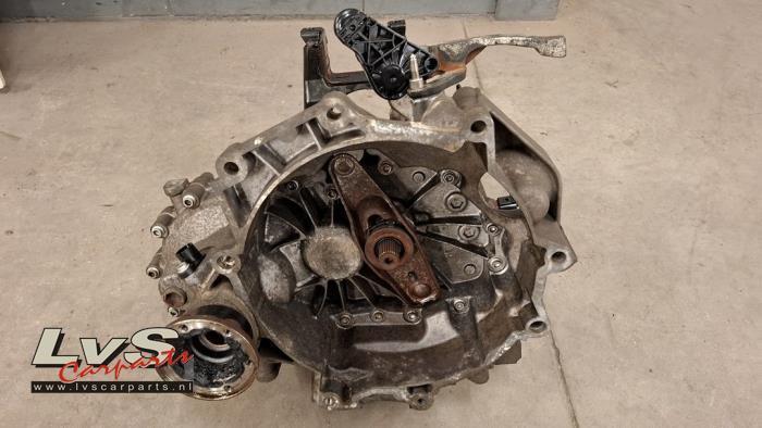 Versnellingsbak van een Skoda Roomster, Auto-onderdelen, Transmissie en Toebehoren, Skoda, Gebruikt, 3 maanden garantie, Ophalen of Verzenden