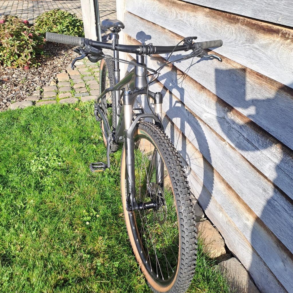 Mtb trek XCALIBER 9 29ink, Fietsen en Brommers, Ophalen, Trek