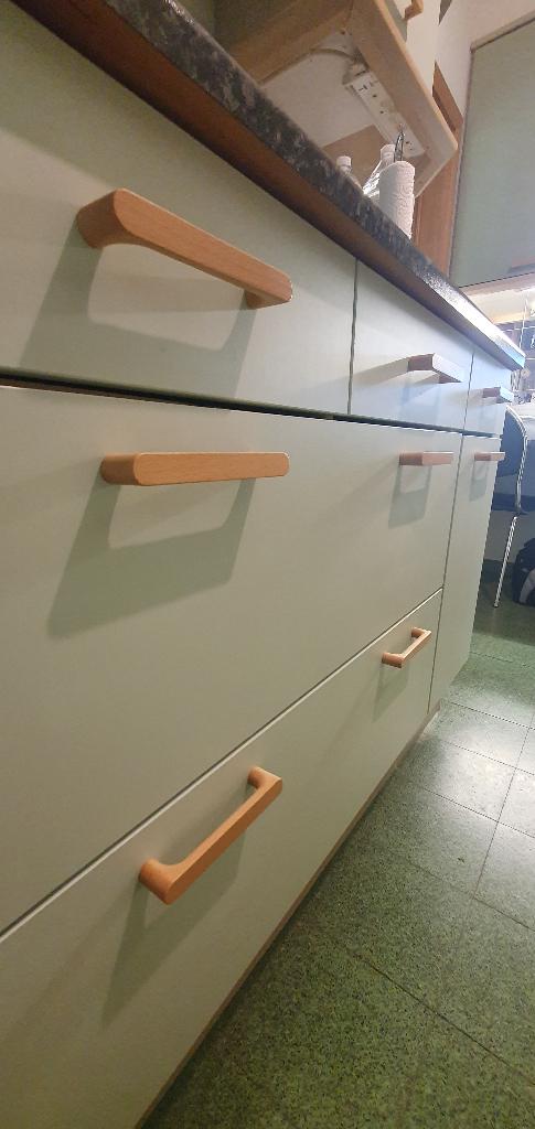 Meubels op maat in Antwerpen, Diensten en Vakmensen, Schrijnwerkers en Meubelmakers, Keukens, Meubels, Schrijnwerk of Zaagwerk