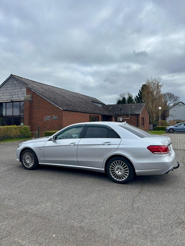 Mercedes classe E, Autos, Argent ou Gris, Achat, Euro 6, 5 portes