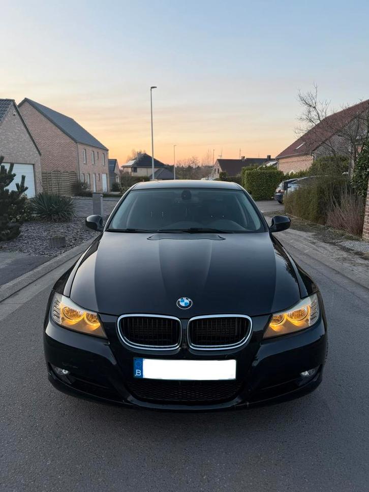 Bmw serie 3 Facelift, Autos, BMW, Entreprise, Série 3, Diesel, Euro 5, 5 portes, Enlèvement