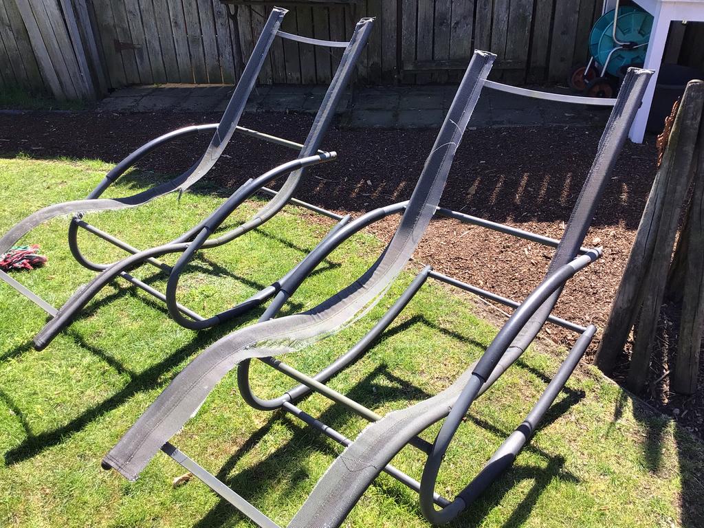 Twee stellen van schommelzetel, Tuin en Terras, Ophalen, Gebruikt