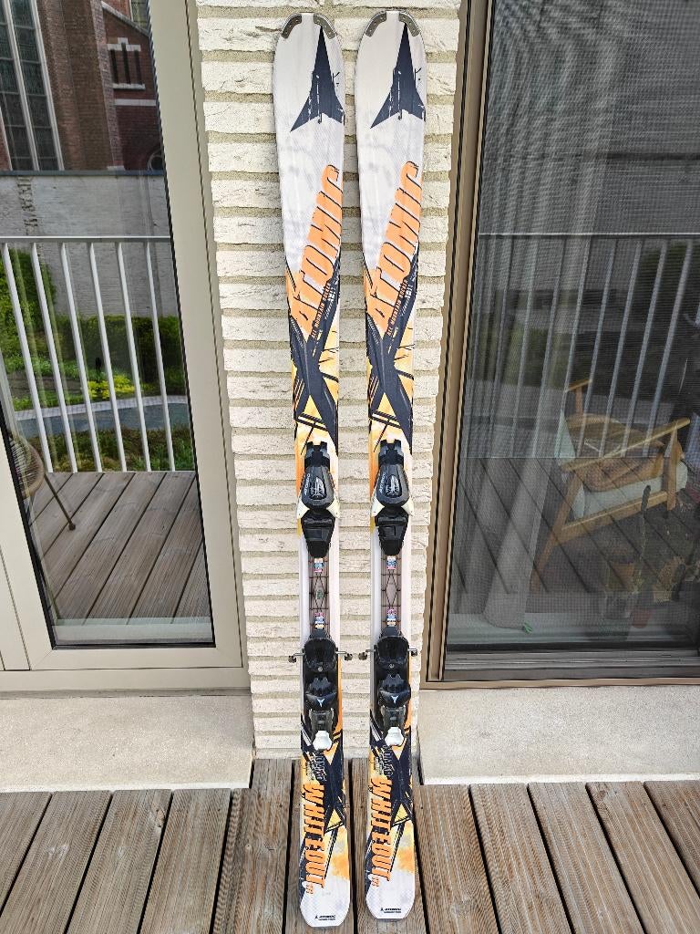Ski Atomic 170 cm, Sports & Fitness, Ski & Ski de fond, Utilisé, Skis, Atomic, 160 à 180 cm, Enlèvement