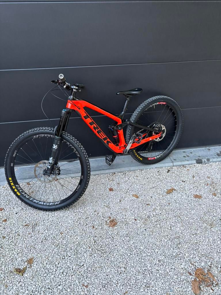 Trek Slash 9.8, Fietsen en Brommers, Fietsen | Mountainbikes en ATB, Trek, Ophalen