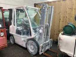 Nissan UG1D2A25LQ Forklift 2017 (68026-1103), Articles professionnels, Machines & Construction | Chariots élévateurs & Transport interne