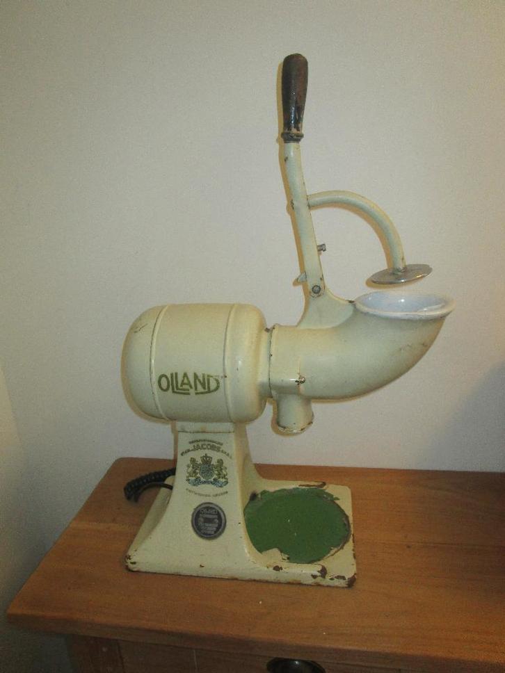 Eyecatcher: oude retro vintage kaasrasp - Olland voor 200 eu, Verzamelen, Retro, Ophalen