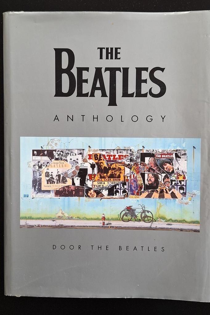 The Beatles Anthology hardcoverboek en 5 bijhorende DVD'S, Boeken, Muziek