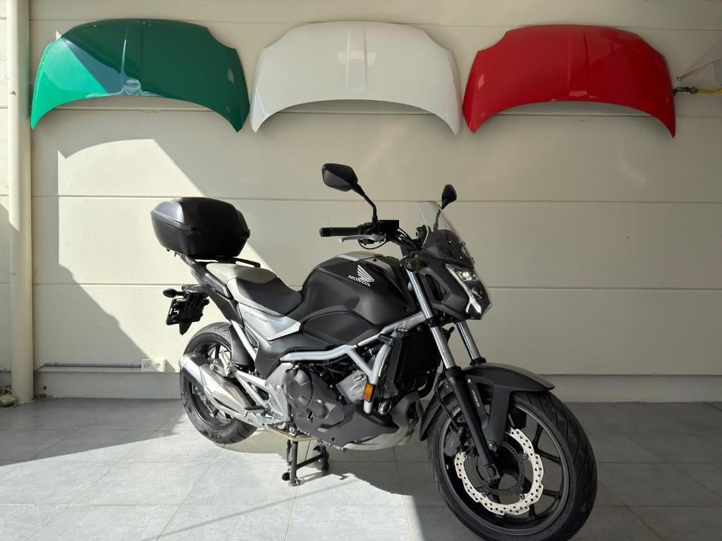 Honda nc750s 2018 ABS, 750 cm³, Entreprise, Occasion, 2 cylindres