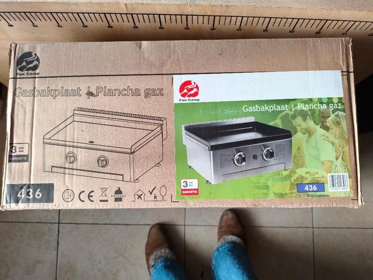 Plancha au gaz - neuve, Electroménager, Plaques de gril, Neuf, Gril en pierre, Enlèvement ou Envoi