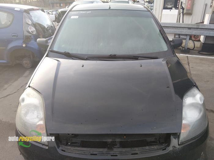 Capot d'un Ford Fiesta, -, -, 3 mois de garantie, -
