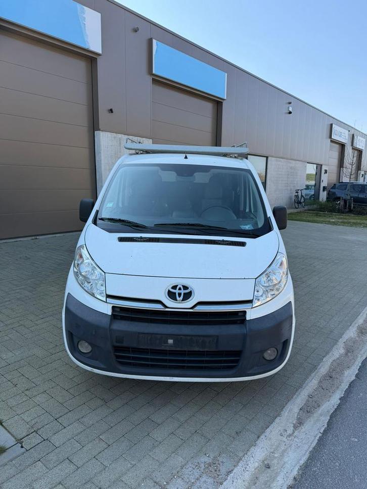 Toyota proace 2.0d 2016 dubbele cabin 6pl !!, Auto's, Bestelwagens en Lichte vracht, Bedrijf, Te koop, Schuifdeur, Toyota, Ophalen