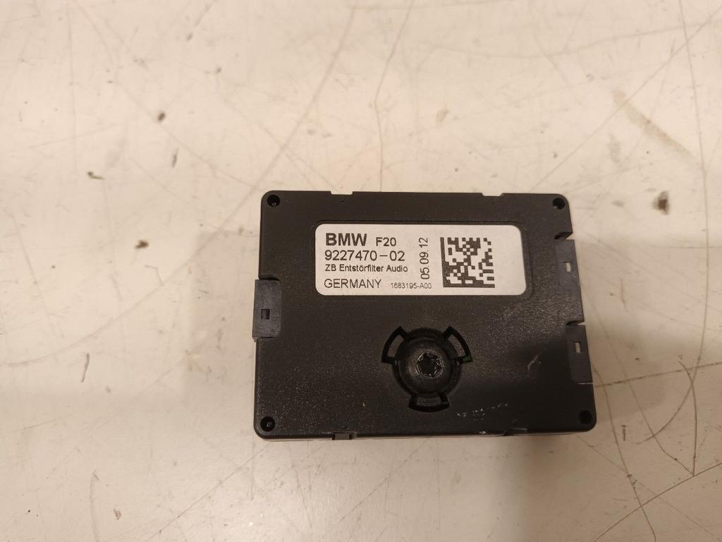 Antenne versterker BMW 1 serie, Enlèvement ou Envoi, Van der Ven Autorecycling B.V., Onderdelen@venauto.nl, Ettenseweg 76, 4706 PB Roosendaal, The Netherlands