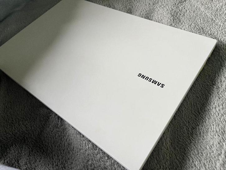 Samsung Book, Computers en Software, Windows Laptops, Zo goed als nieuw, HDD, 4 GB, Ophalen of Verzenden