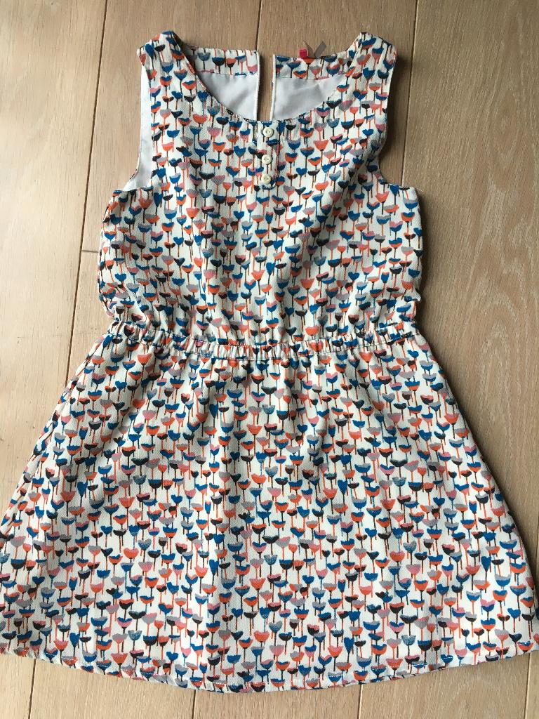 Kleedje Orchestra maat 128, Enfants & Bébés, Vêtements enfant | Taille 128, Robe ou Jupe, Enlèvement ou Envoi, Comme neuf, Fille