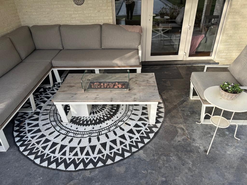 Hoek Loungeset met vuurtafel, Tuin en Terras, Tuinsets en Loungesets, Zo goed als nieuw, Loungeset, Overige materialen, 6 zitplaatsen