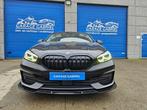 BMW 1 Serie 118 5-deurs 118i Advantage (bj 2023, automaat), Auto's, BMW, Stof, Gebruikt, 136 pk, Zwart