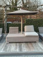 Chaise longue double avec parasol, Jardin & Terrasse, Synthétique, Enlèvement, Utilisé, Sets de jardin