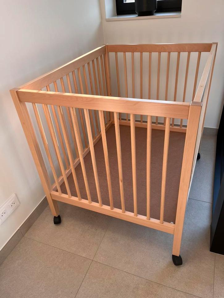 Park Childhome, Kinderen en Baby's, Babyparken, Zo goed als nieuw, Rechthoekig, In hoogte verstelbaar, Wieltjes, Ophalen