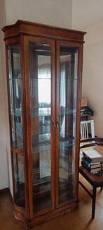 Vitrinekast, Ophalen, Gebruikt, Met deur(en)