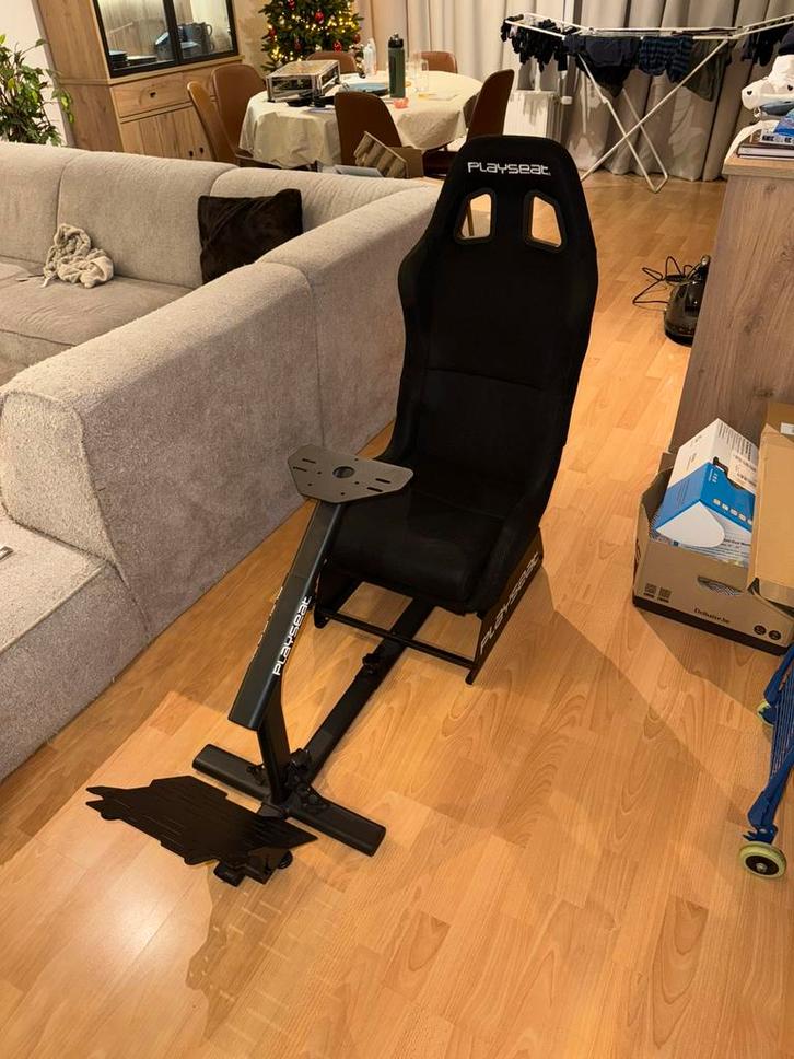 Playseat Evolution, 1 jaar garantie, compleet met doos, Games en Spelcomputers, Spelcomputers | Overige Accessoires, Zo goed als nieuw