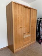 Kinderkamer (kleerkast,commode en nachtkastje), Kinderen en Baby's, Kinderkamer | Complete kinderkamers, Ophalen, Zo goed als nieuw