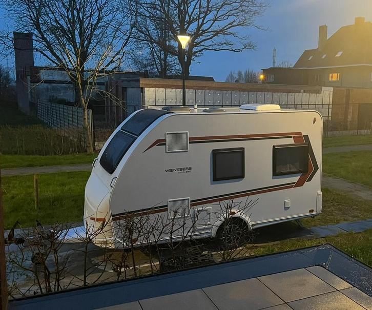 Caravan Weinsber 390PUH HOT EDITION 2023, Caravans en Kamperen, Caravans, Particulier, tot en met 4, 1000 - 1250 kg, Rondzit, Overige merken