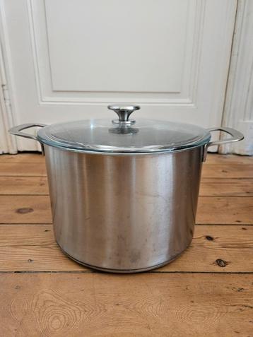 Grote kookpot IKEA beschikbaar voor biedingen