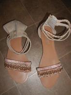 Mooie platte sandalen / Maat 40, Ophalen of Verzenden, Zo goed als nieuw