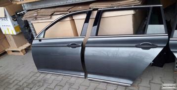 VW PASSAT B8 DEUR DEUREN PORTIER PORTIEREN L/R KLEUR LR7H !! beschikbaar voor biedingen